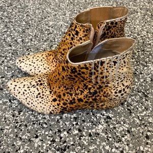 Matisse 6.5 ankle booties